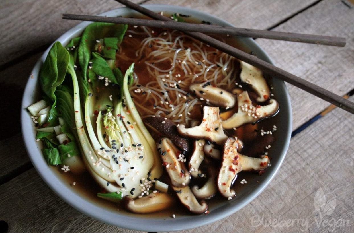 [cml_media_alt id='4178']Pho mit Pak Choy und Shiitake[/cml_media_alt]