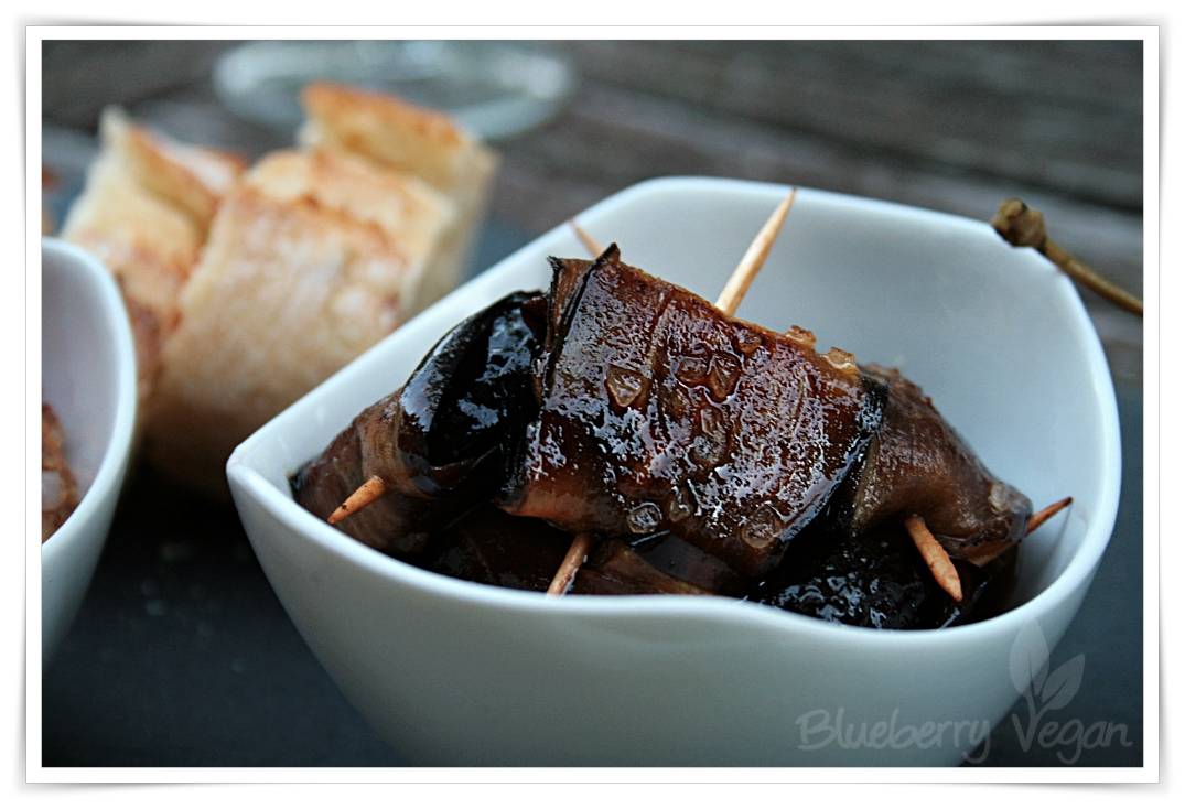 Three kinds of warm Tapas with olives | Blueberry Vegan