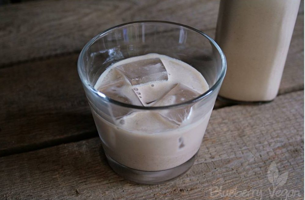 [cml_media_alt id='8043']vegan-baileys-rezept[/cml_media_alt]