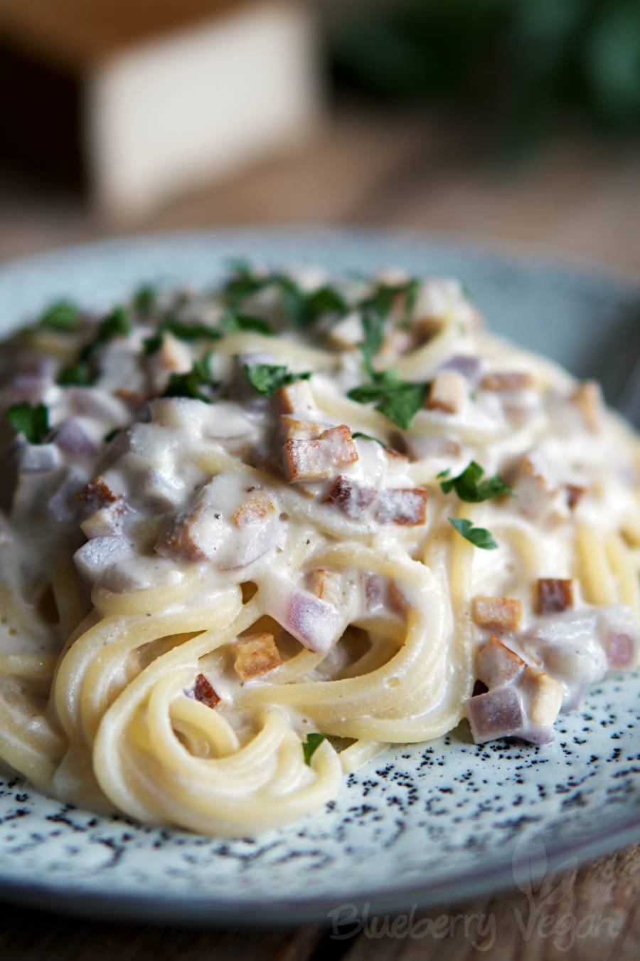 Creamy Spaghetti Carbonara - Blueberry Vegan