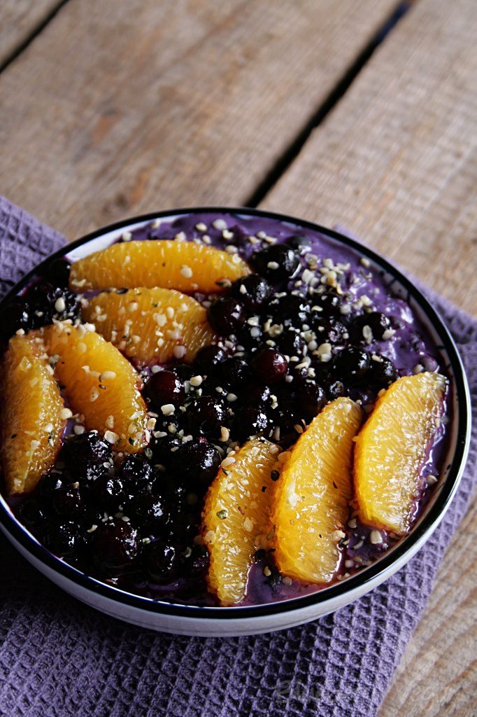 Porridge mit Blaubeeren