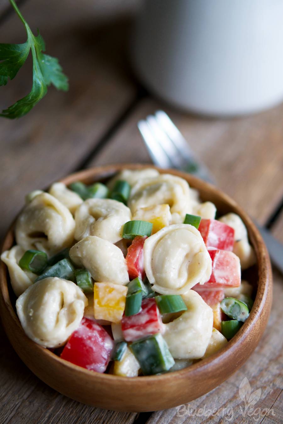 Bunter Tortellini-Salat mit Tofu-Mayo | Blueberry Vegan