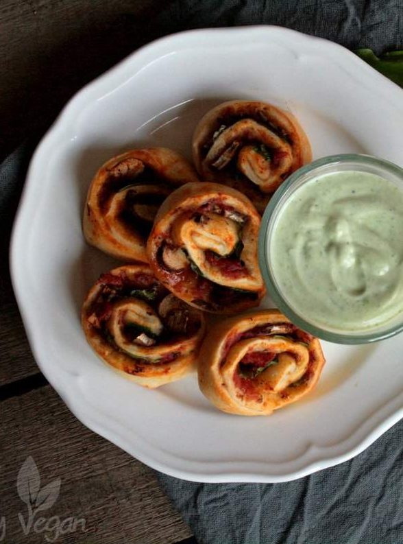 Pizza Wheels with Mushrooms and Wild Garlic