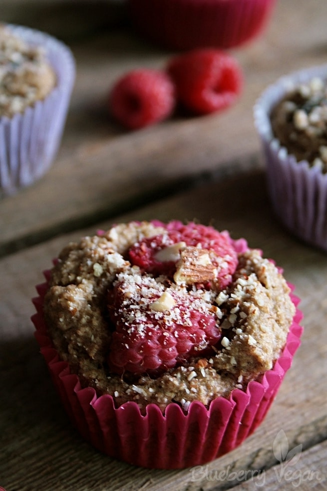 Frühstücksmuffins mit frischen Beeren