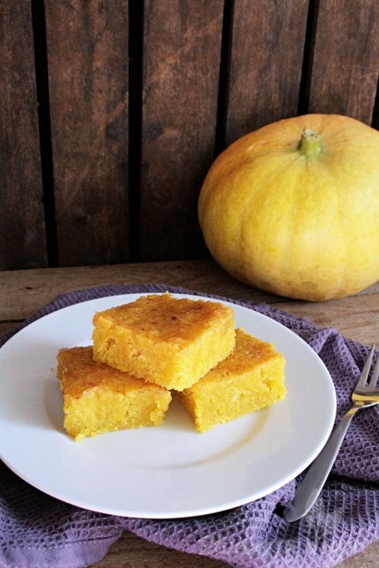 Saftige Kürbis Blondies