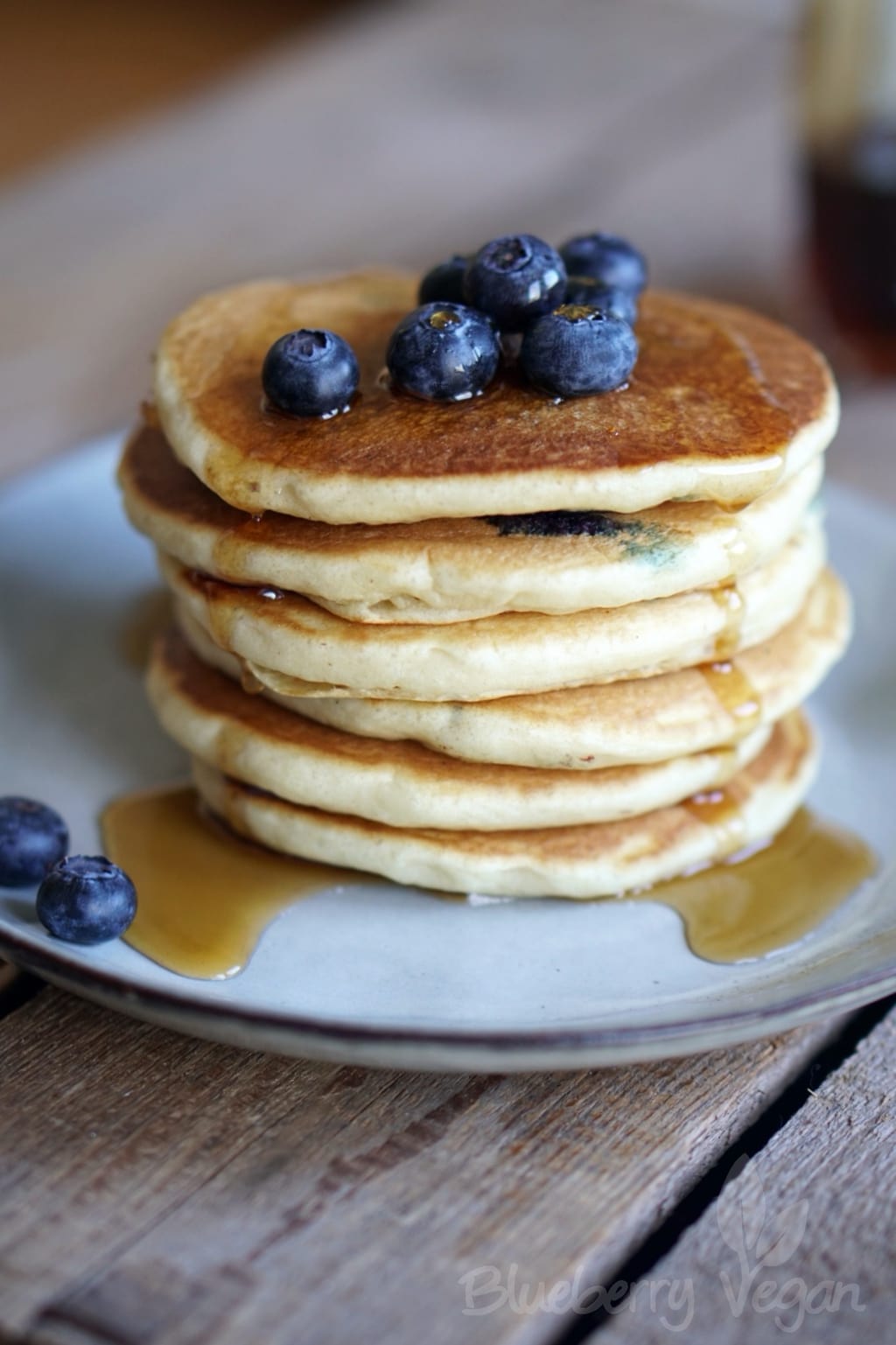 Leckere Blaubeer-Buttermilch-Pancakes - Blueberry Vegan