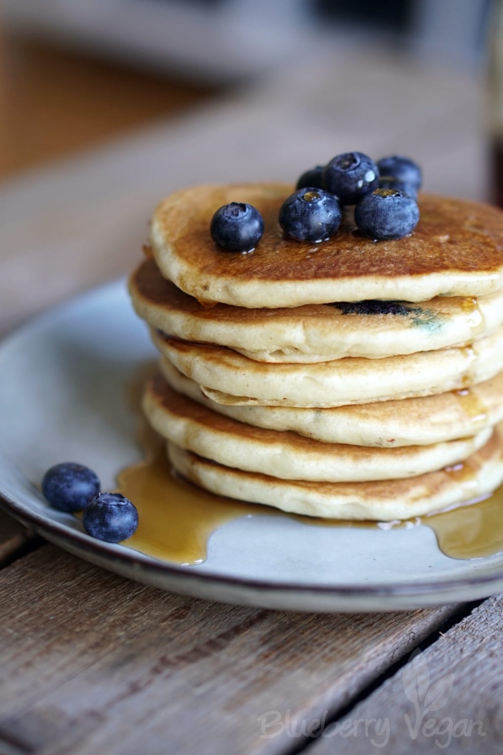 Leckere Blaubeer-Buttermilch-Pancakes