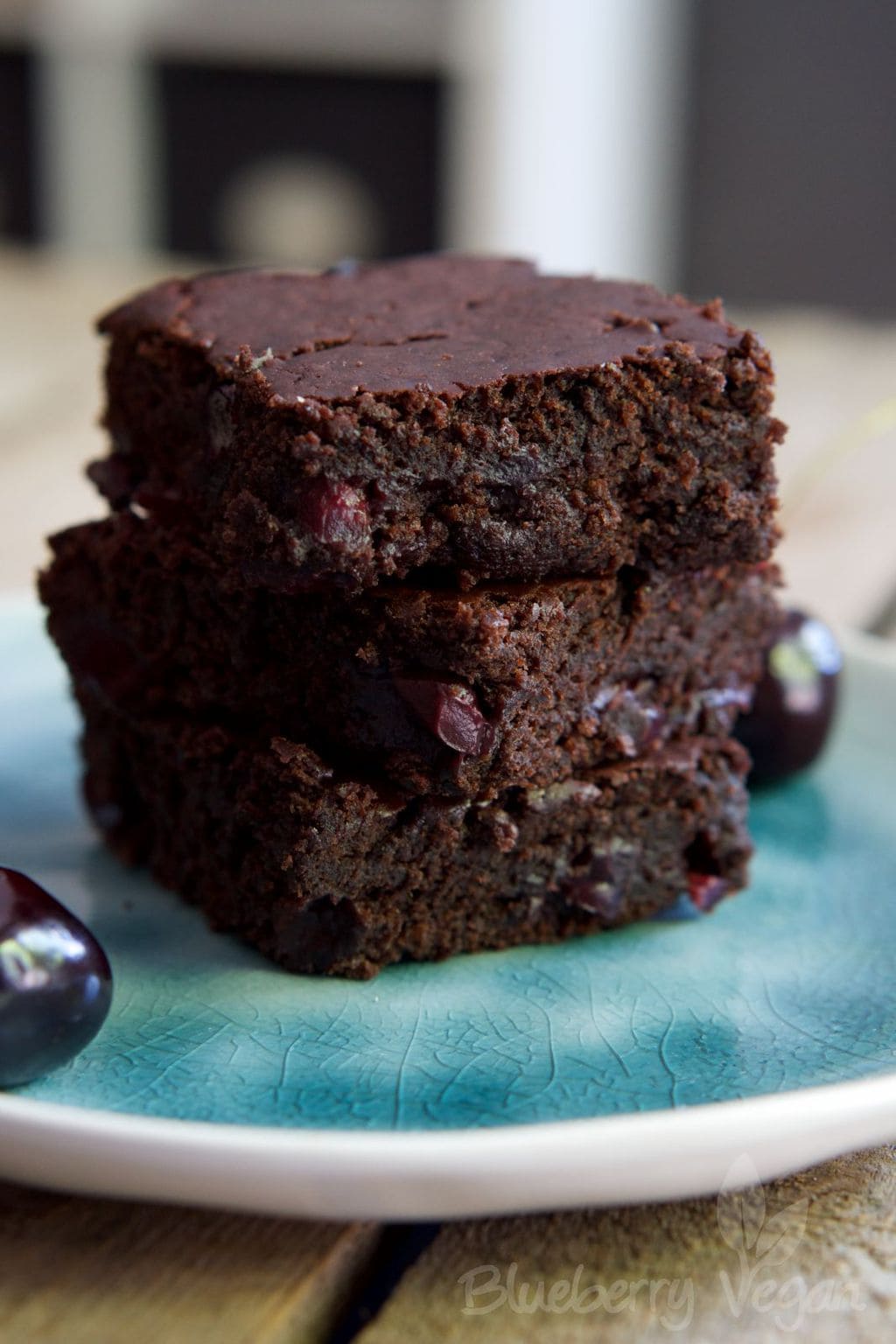 Saftige Kirsch-Brownies - Blueberry Vegan